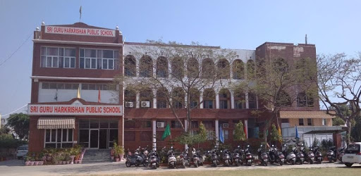 Sri Guru Harkrishan Public School, Patiala PC screenshot Sri Guru Harkrishan Public School, Patiala PC screenshot
