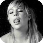 Girl Kissing Screen Video LWP for PC Girl Kissing Screen Video LWP for PC